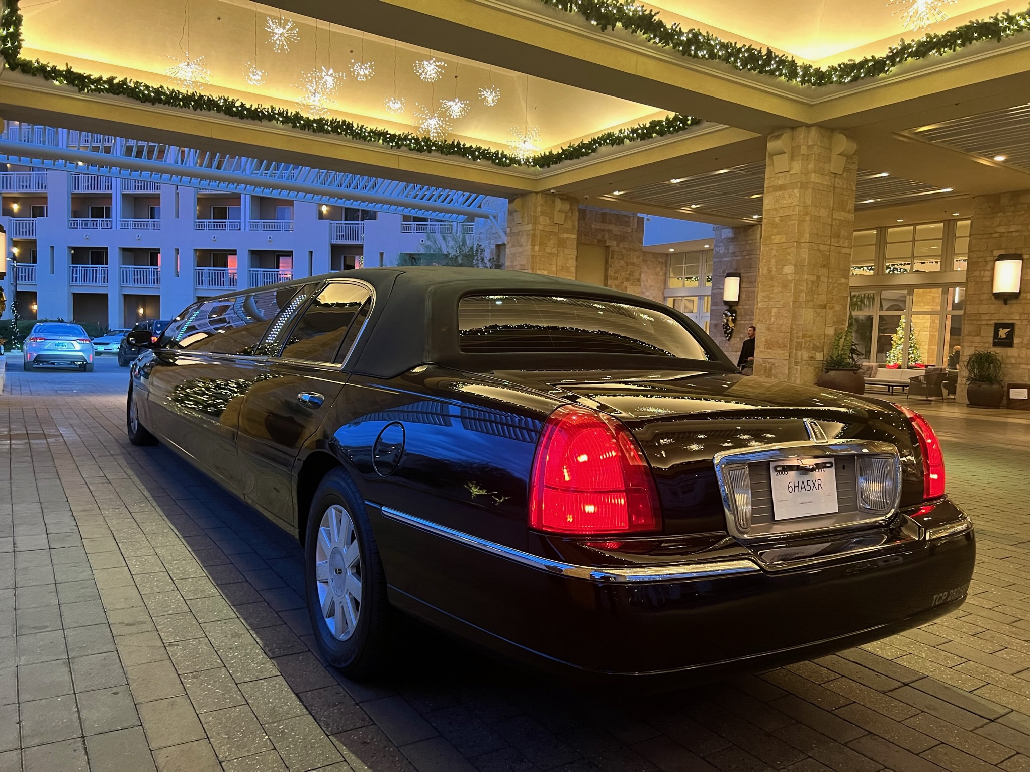 Wedding limo Scottsdale